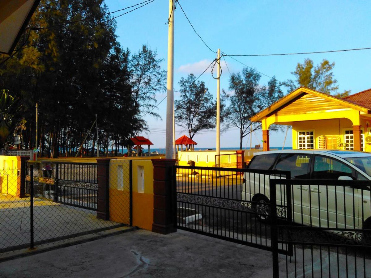 Homestay Memori Dungun Exterior photo